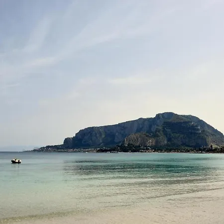 Mare Holidays Apartment